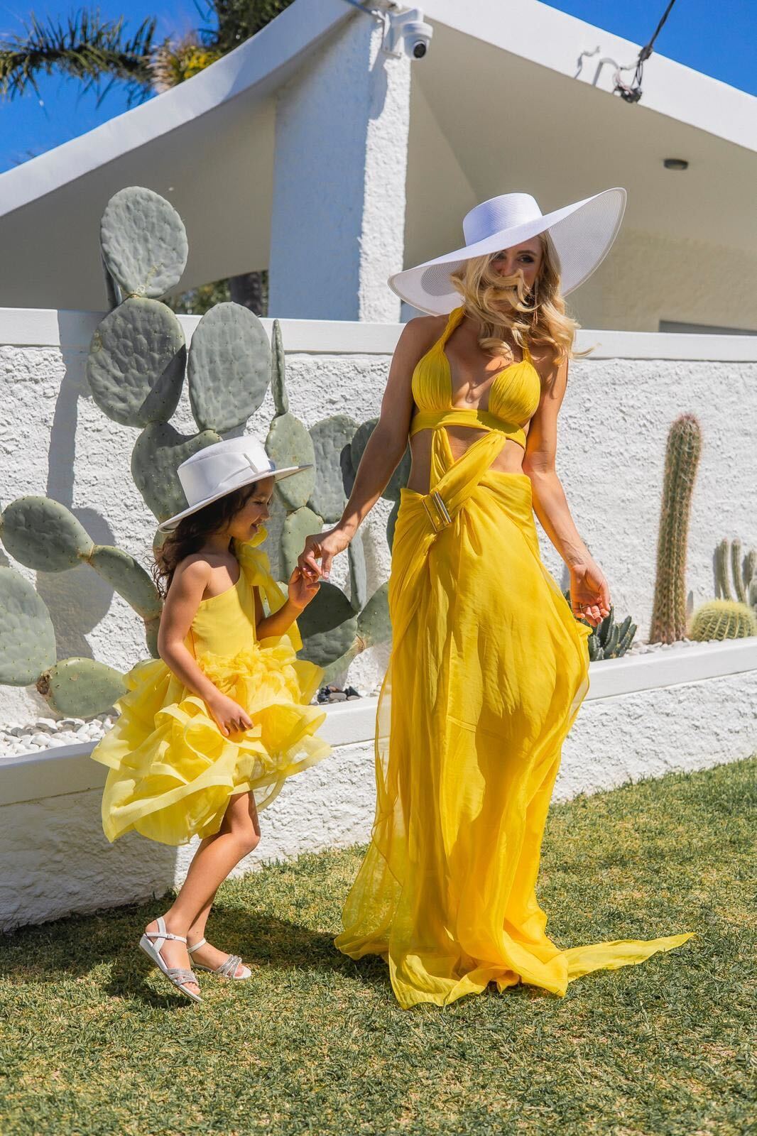 Delilah Gown - Hire - Amy Taylor Collection