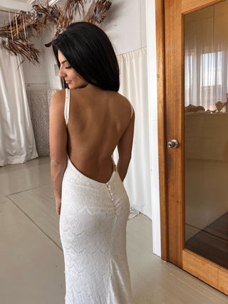 Pure Mermaid Gown in French Bridal Lace - SAMPLE - Amy Taylor Collection