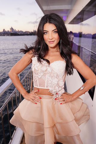 Doltone Set - HIRE - Amy Taylor Collection