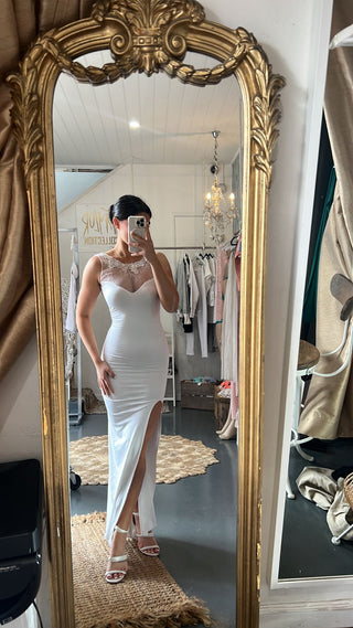 Bridal Gown - SAMPLE - Amy Taylor Collection