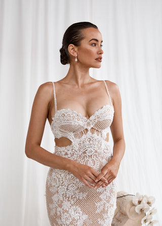 Empress A L'amour Bride - Amy Taylor Collection